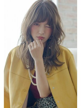 トッカ ヘアアンドトリートメント 難波店 クラシカルミディアム　ロブ