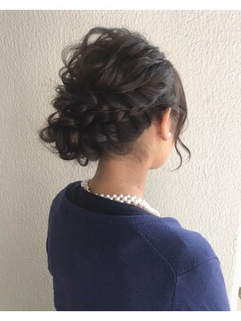 ノアフライ(NOAH FLY) ♪ゆるゆるアップパーティーヘアセット♪【国分寺駅】
