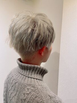 プラスワン 自由が丘(+ONE) 【＋ONE 自由が丘】シルバーマッシュ