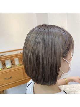 ハナトキミ(hana to kimi) ブリーチカラー・スモーキー