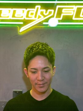 グリーディーフォックス 代々木(Greedy FOX) 韓国マッシュ/センタ-パ-ト/ツイストスパイラル/スキンフェード