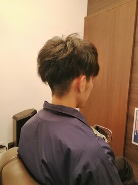 リラグ(Re:Lug) サイドもネープもツーブロック