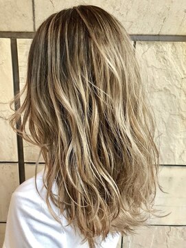 アフィナー(Afinar) 【横浜/Afinar】blond beige★