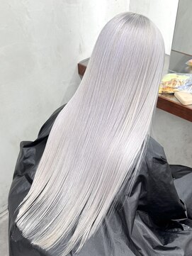 ニコ トウキョウ 渋谷(nico TOKYO) ホワイトシルバー/ダブルカラー/ケアブリーチ/ハイトーン