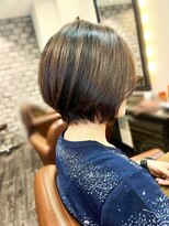 アン 登戸(un)&nbsp;大人可愛い丸みショート「登戸髪質改善オージュア」