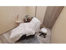 ライズ(RYES)の雰囲気（個室でマツエク・マツパの施術も可能☆全てが叶うサロン☆）
