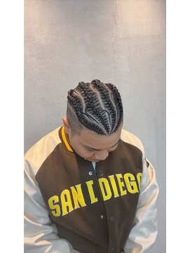 ハニートラップ(HONEY TRAP!) コーンロウ