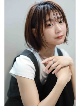 モコ(MOCO) 正統派のひし形ヘアなら誰でも素敵にきまること間違いなし