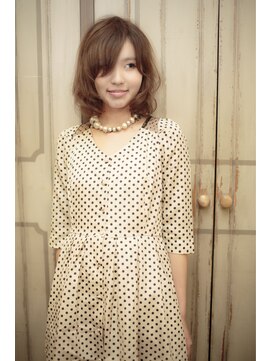 ホワイト ドア(White dooR) クラシカルミディー