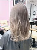 ホワイトベージュ/セミディ