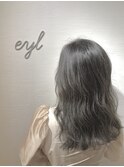 フォギーグレージュ