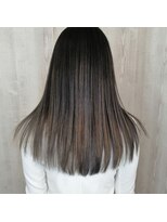 ラッズプラスエイチ(Lads+h)&nbsp;【インナーカラー】で作るハイライト風カラー