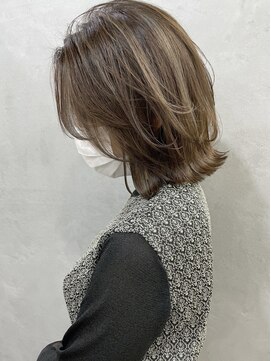 キラ 渋谷(KILLA) ハイライトグレージュ/ホワイトアッシュ/コンサバ/ブリーチなし