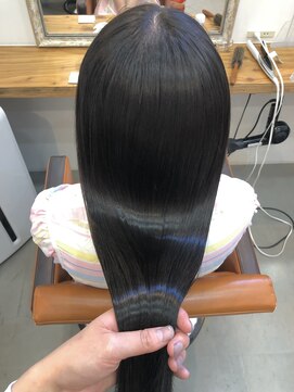 ネイヴィル(navile) 艶×髪質改善ストレート