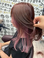 コワファーストナガサキシャンプーボーイ(COIFF1RST NAGASAKI SHAMPOO BOY)&nbsp;ハイトーンインナーカラー