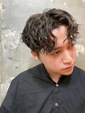 アカ(ACA) ツイストスパイラル　波巻きパーマ　波巻スパイラル 札幌　大通
