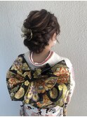振袖 サイド 編み込み トップ ゆるふわ シニヨン ヘアアレンジ