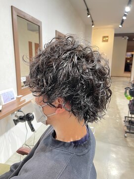 ディードア ヘア ヴィジョン(Ddoor hair vision) ツイストスパイラルパーマ