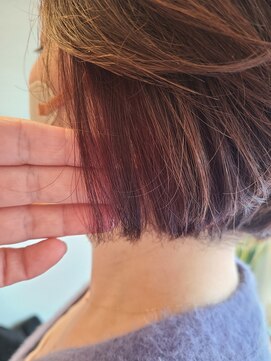 アカラ ヘアー akala hair インナーカラー