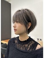 ビューエヒメ(VIEW EHIME)&nbsp;小顔カットミルクティーベージュ韓国風クールショート
