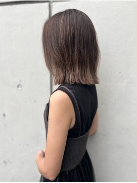 アトムズ(AtomZ) 【各務原・デザインカラー】ハイライトボブ