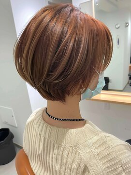 クラン 岡本(Chlan) 簡単スタイリング×丸みショートボブ