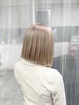 カラ ヘアーサロン(Kala Hair Salon)&nbsp;ミルクティベージュ/ホワイト/ベージュ/20代