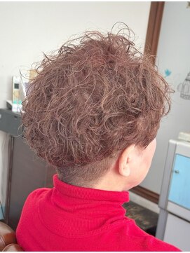 クリスマスカラーパーマスタイル