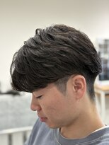 レボ(Revo)&nbsp;ショートスタイルに。フェザーパーマ！