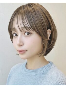 アンドモア(and MORE) ふんわりショートボブ