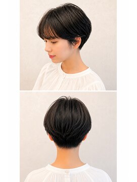 モック(moc) 女性らしいショートボブスタイル