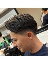 ザ クラフトバーバーショップ(THE CRAFT BARBERSHOP)&nbsp;七三分け テーパーフェード