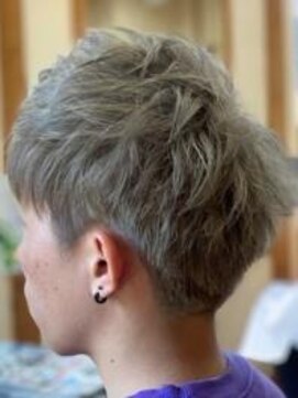 美容室 グラン ブルー .