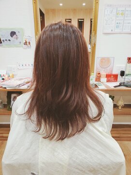 フィカス(Ficus) フェミニンレイヤースタイル