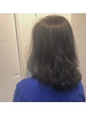 毛先の動き ミディアム レイヤー ヘアスタイル