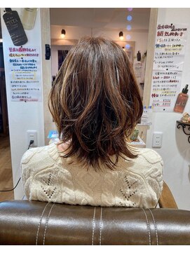 カゼイロ美容室(Kazeiro) 巻き髪風レイヤースタイル