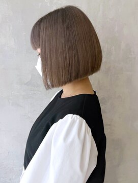 アイティーバイアルバム 藤沢店(IT by ALBUM) ブラウンボブ_こなれミディホワイトグレージュ_ba383232