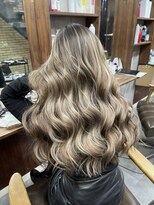 ラフ(LAFF)&nbsp;#黒髪#ボブルフ#ネビージュ#小顔#ワンレン