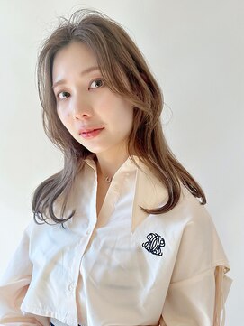 ニューヨークニューヨーク なんば道頓堀店(NYNY) 前髪なし韓国風くびれレイヤー