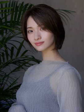 エインアンリー 表参道(AIN.ANLY.) ☆くびれヘアプリコットオレンジハイライトカラーくびれショート