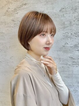 ハルキミナト ジャパン トウキョウ(HARUKI MINATO japan TOKYO) 20代30代40代50代/丸みショート/クビレ/前髪あり/表参道