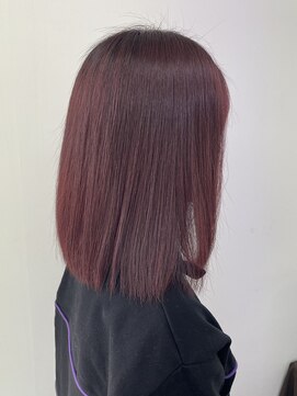 シャラク 羽広店(sharaku) チェリーレッド