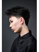 黒髪ショート