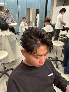 イーラ(era) フェザーパーマ