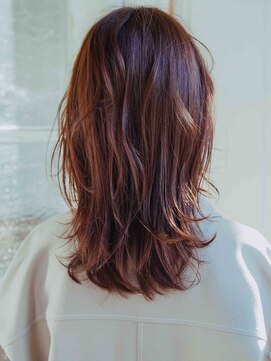 シンシ(Cinci) こなれ感◎セミロングレイヤー