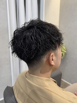 サロンドクオリア(Salon de Qualia) ツイストパーマ/フェードスタイル/メンズパーマ/S