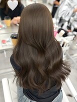 アマトウキョウスマートサロン(AMA TOKYO×Smart Salon)&nbsp;グレーブラウン  グレージュ  透明感カラー