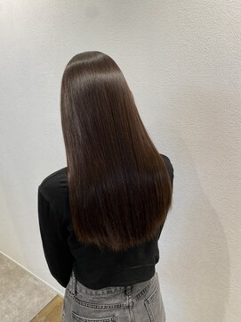 リムヘアーズボウグループ(Rim hairs BEAU group) 滋賀/守山/ロング/オリーブブラウン