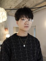 トッド(tod)&nbsp;メンズパーマメンズカットニュアンスパーマフェザーパーマ眉毛