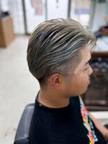 サムズヘア(Sam's hair) メンズカットツーブロックブリーチカラー